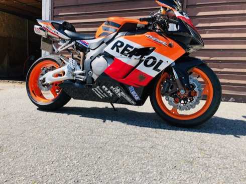 Honda CBR1000 RR Fireblade Repsol stulen i Arlöv strax utanför Malmö